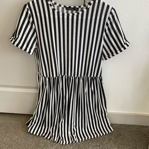 Boohoo Women's dress, size US 4